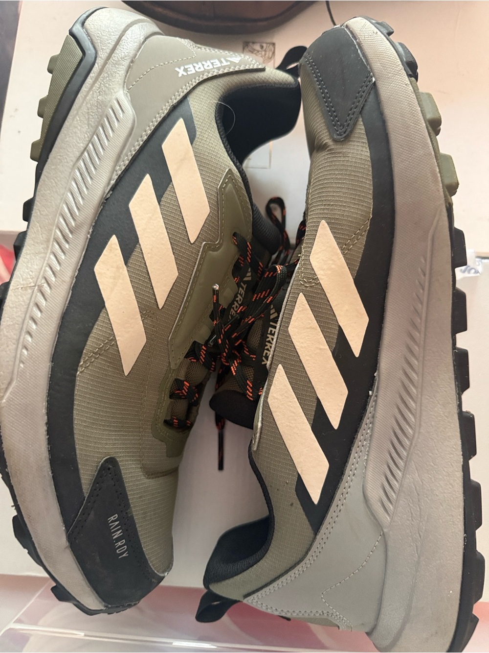 adidas Men's Olive and Beige Trail Running Shoes